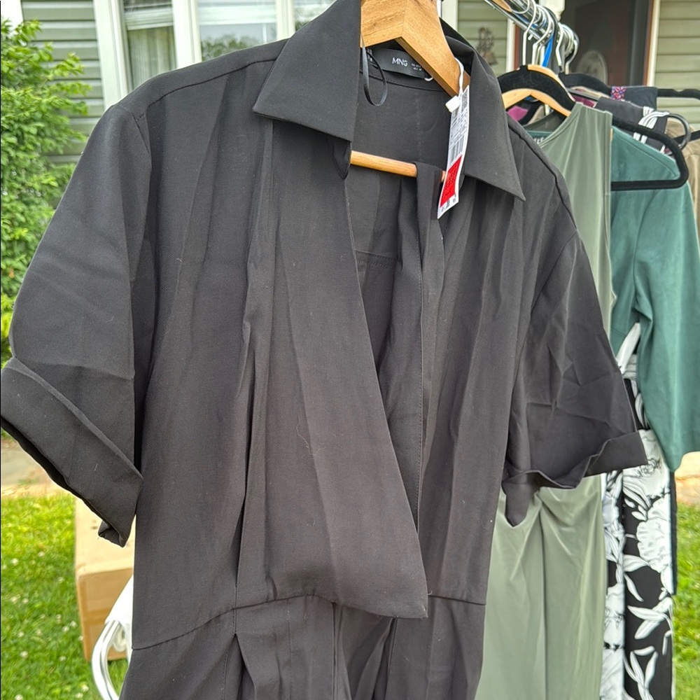 Mango Elegant Black Garment
